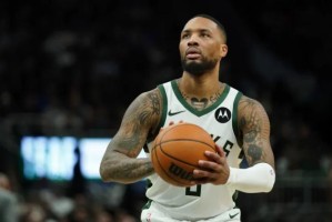 官方网站-血栓突袭75大巨星组合 雄鹿被迫转型防守绞肉机