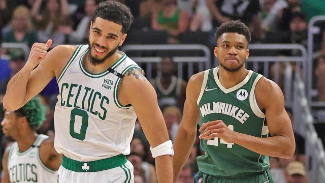 1652595695497053092.jpg jayson-tatum-and-giannis.jpg